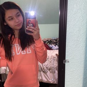 Meet your Posher, Heidy